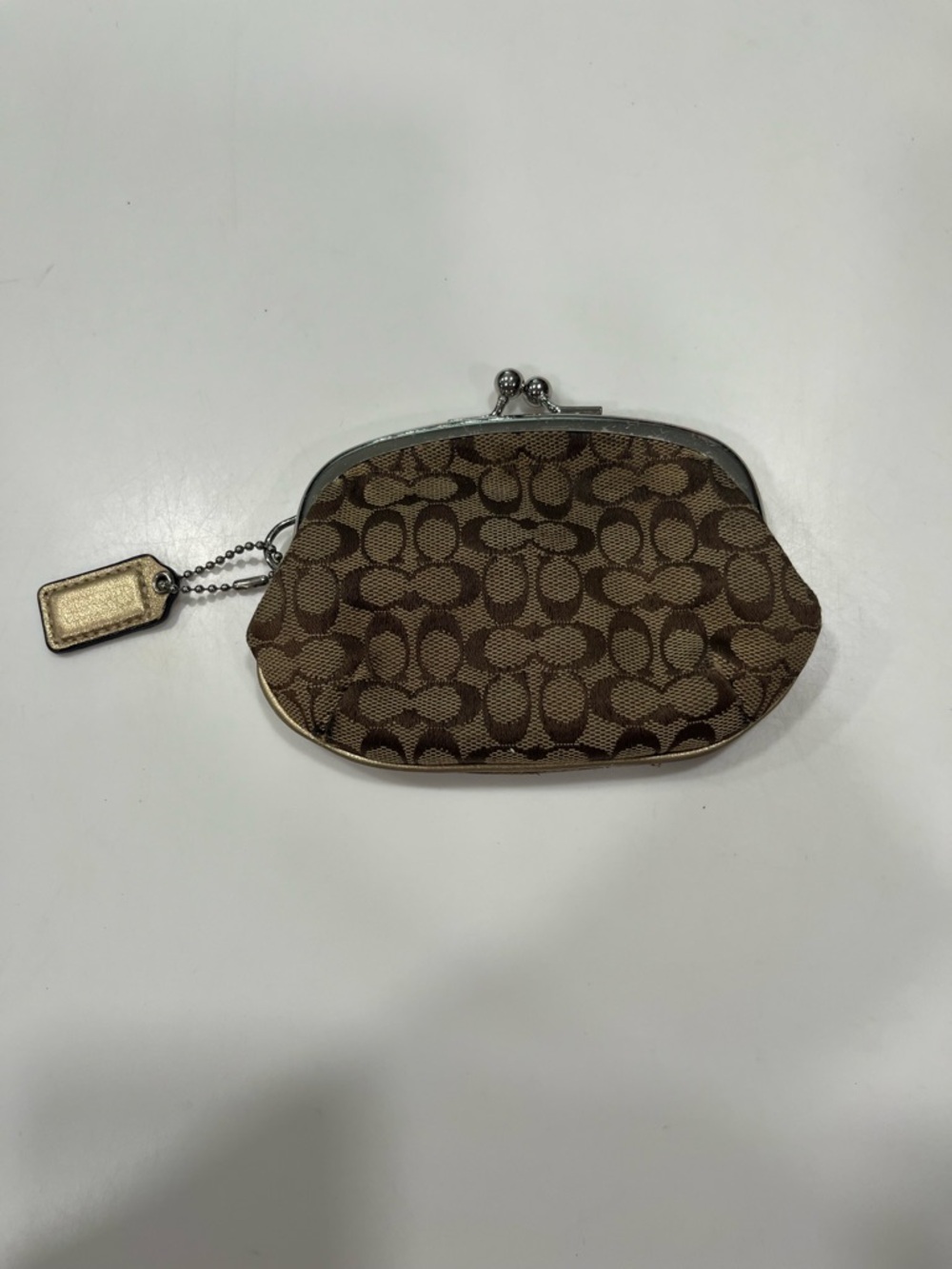 Coach Brown Signature Canvas Kiss-Lock Coin Pouch with Tag - Picture 2 of 7